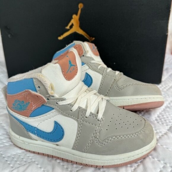 Jordan Other - Nike Jordan 1 Toddler Preschooler High Top Stylish Basketball Sneakers Euro 27